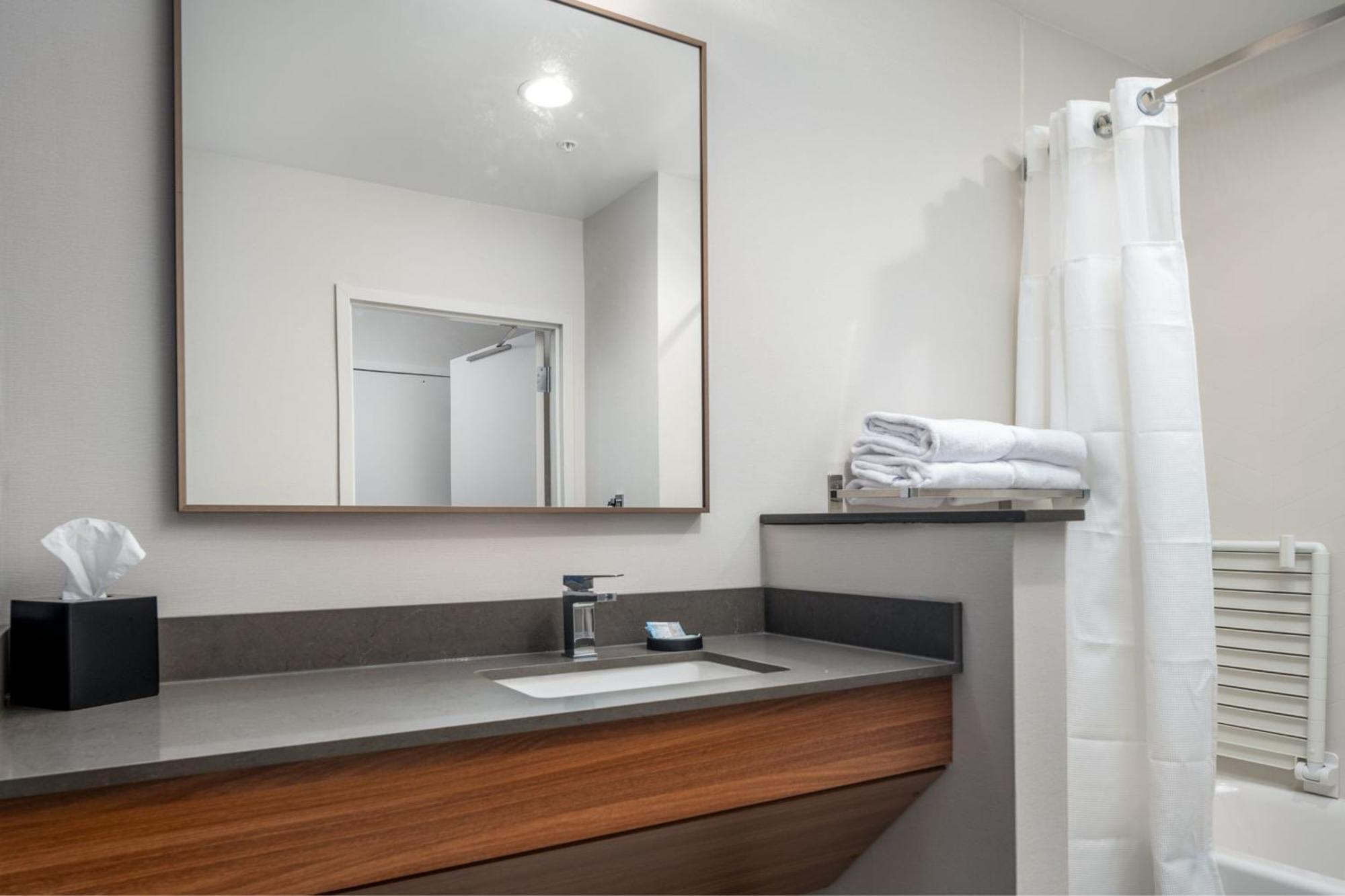 Fairfield By Marriott Inn & Suites Albertville ภายนอก รูปภาพ